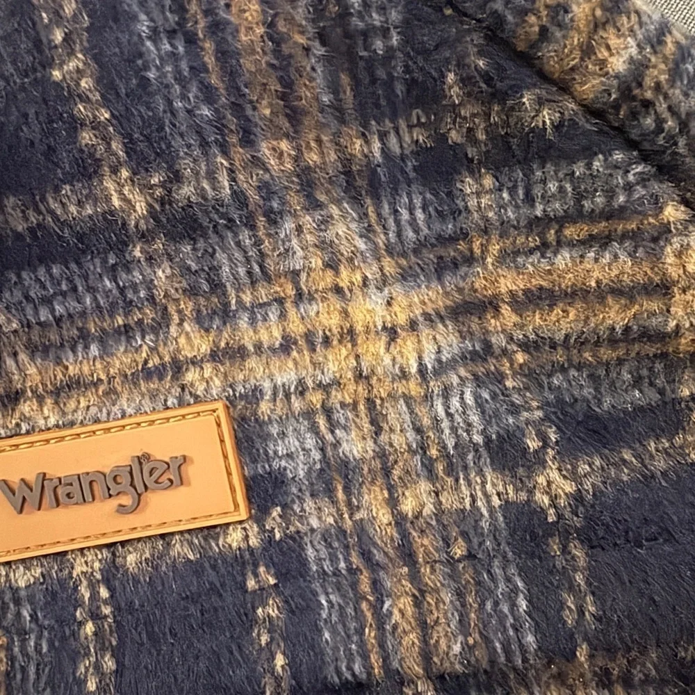 Wrangler Plaid Navy and Tan Men's Backpack
